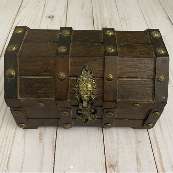 Vintage Wooden Pirates Treasure Jewelry Box